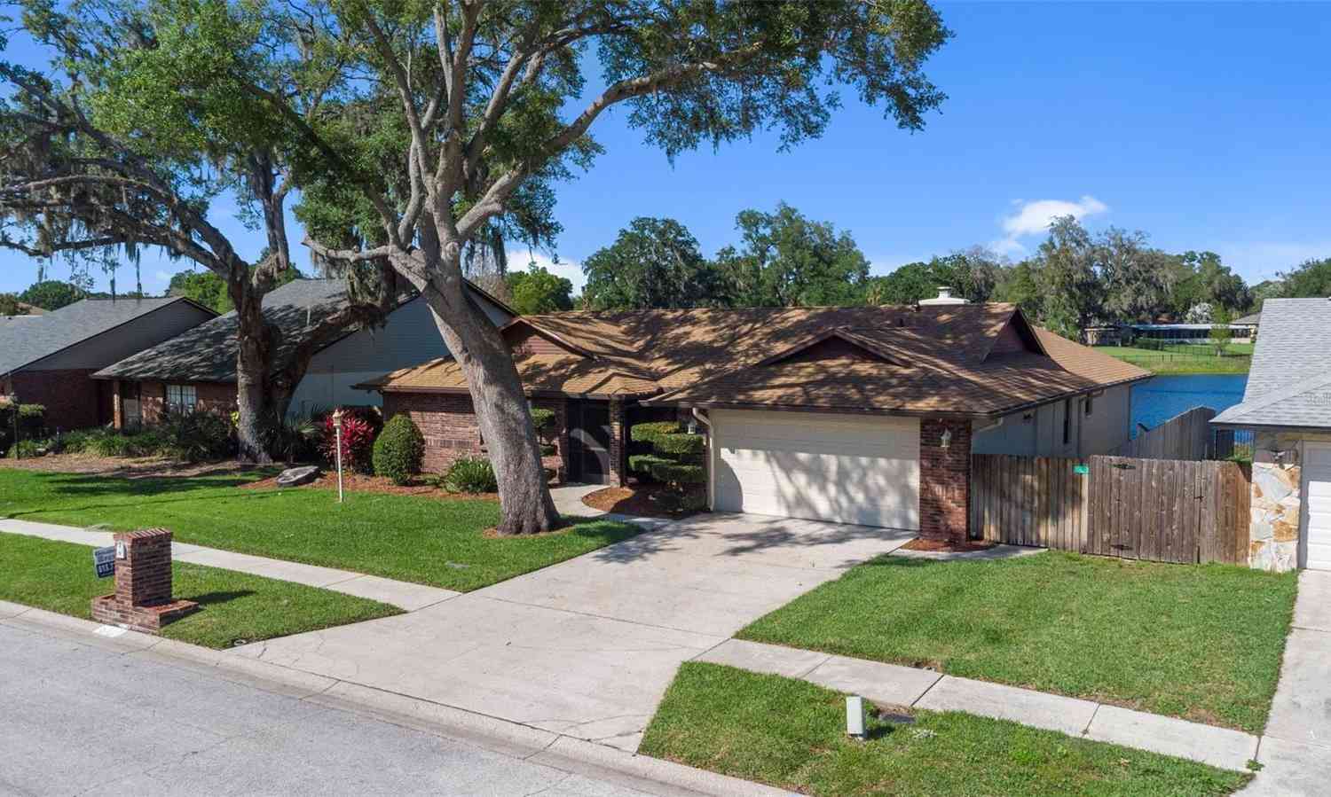 653 Timber Pond Drive, BRANDON, Florida image 49