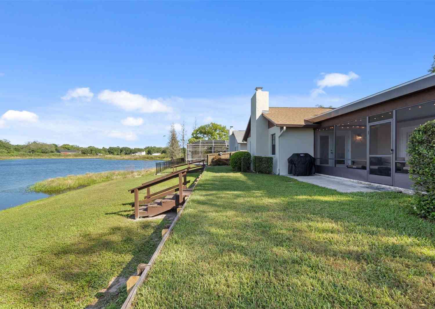 653 Timber Pond Drive, BRANDON, Florida image 40