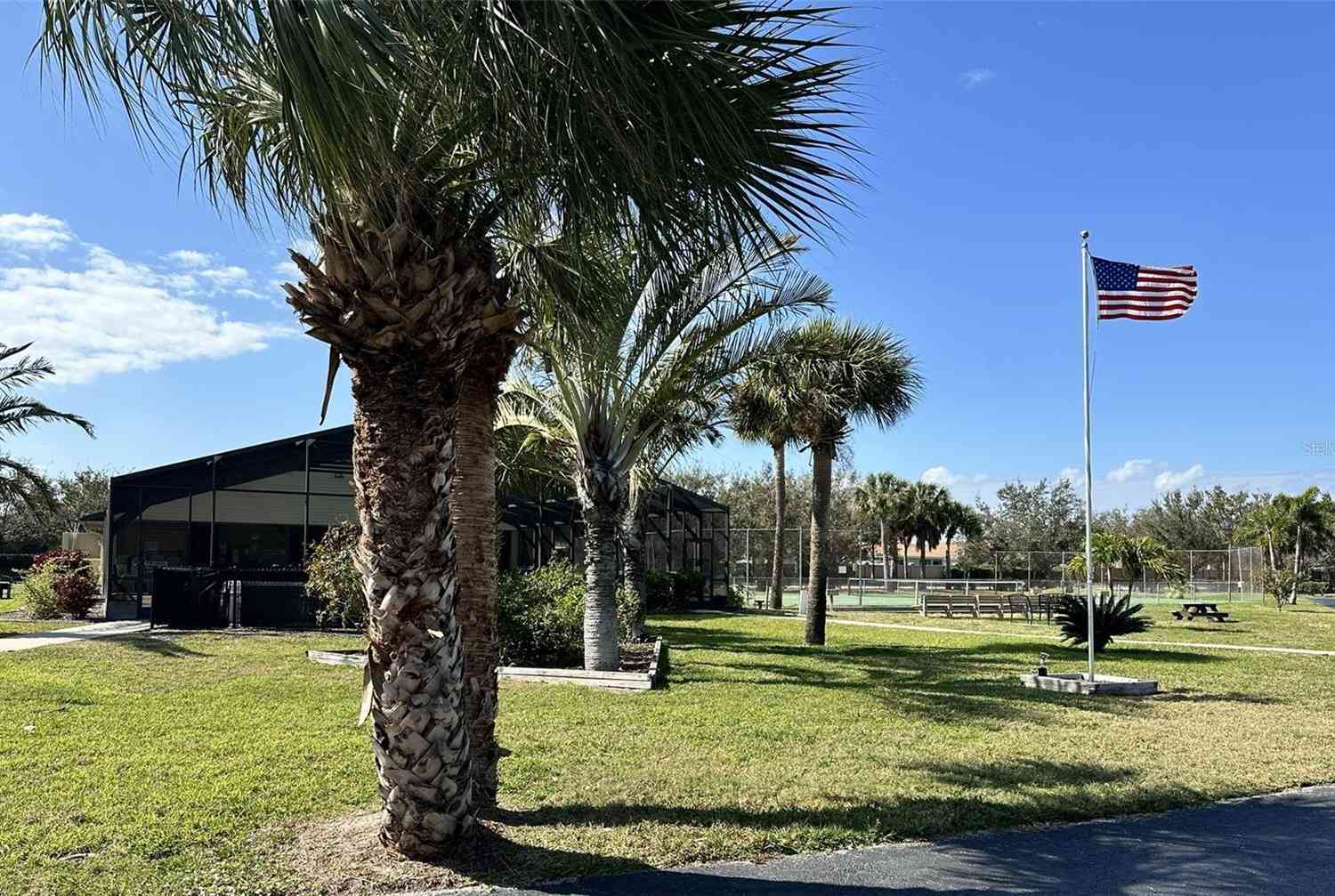 4016 Oakview Drive #J8, PUNTA GORDA, Florida image 18