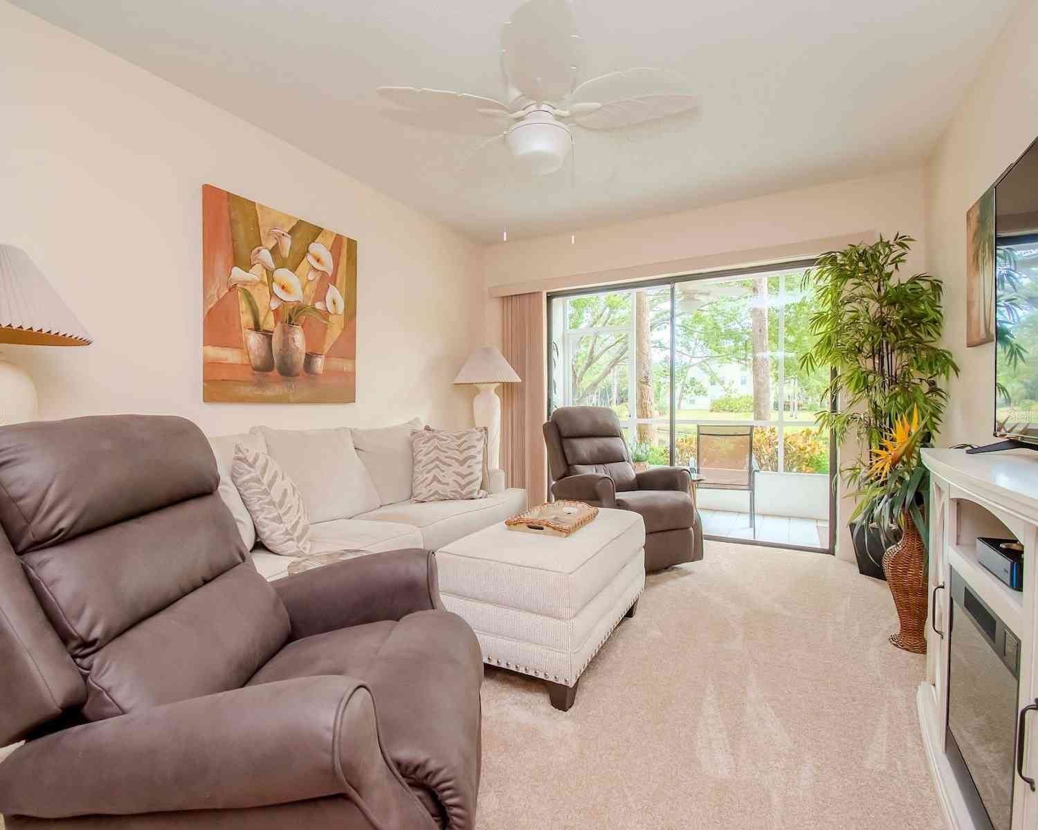 748 White Pine Tree Road #104, VENICE, Florida image 3