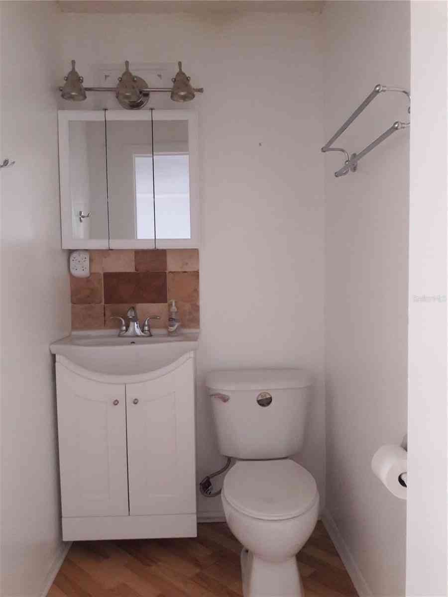 101 Lake Avenue #222, LARGO, Florida image 21