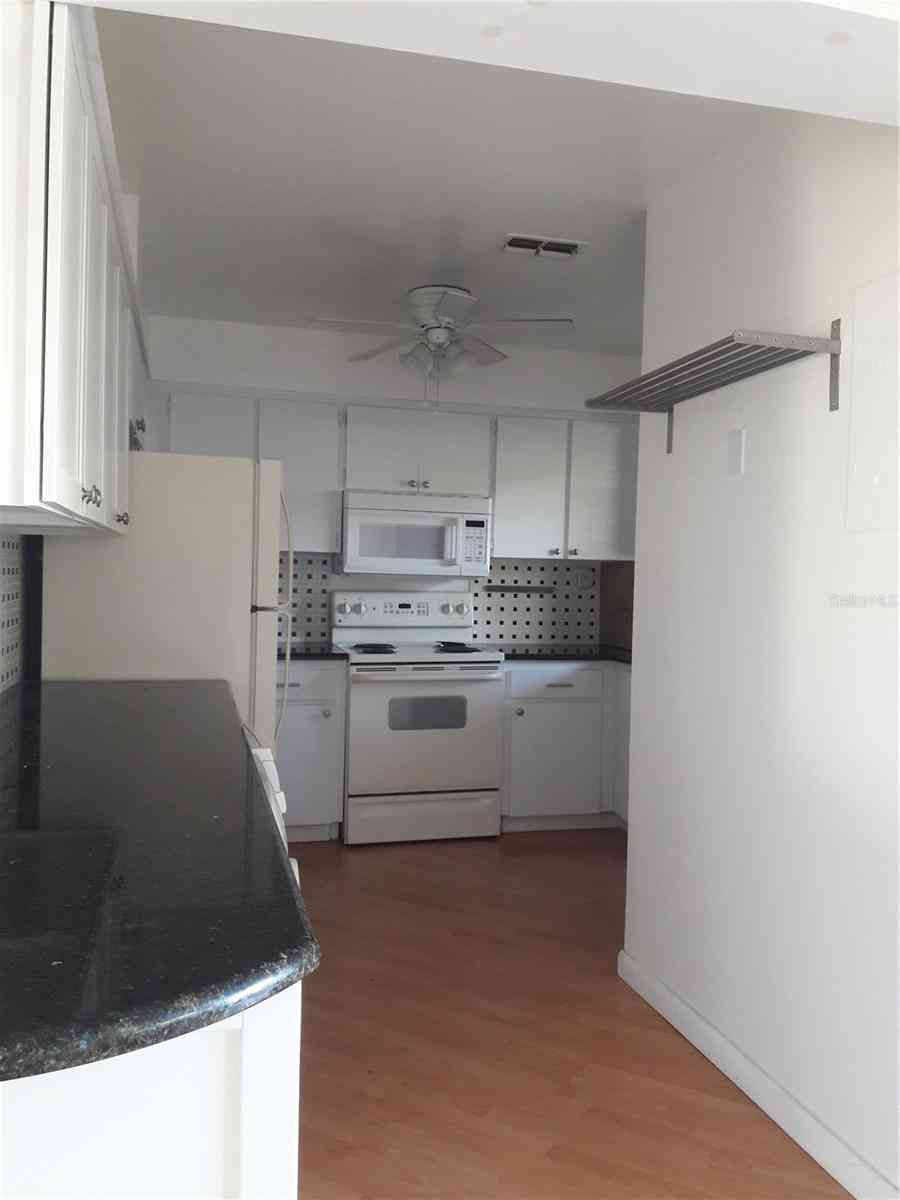 101 Lake Avenue #222, LARGO, Florida image 7