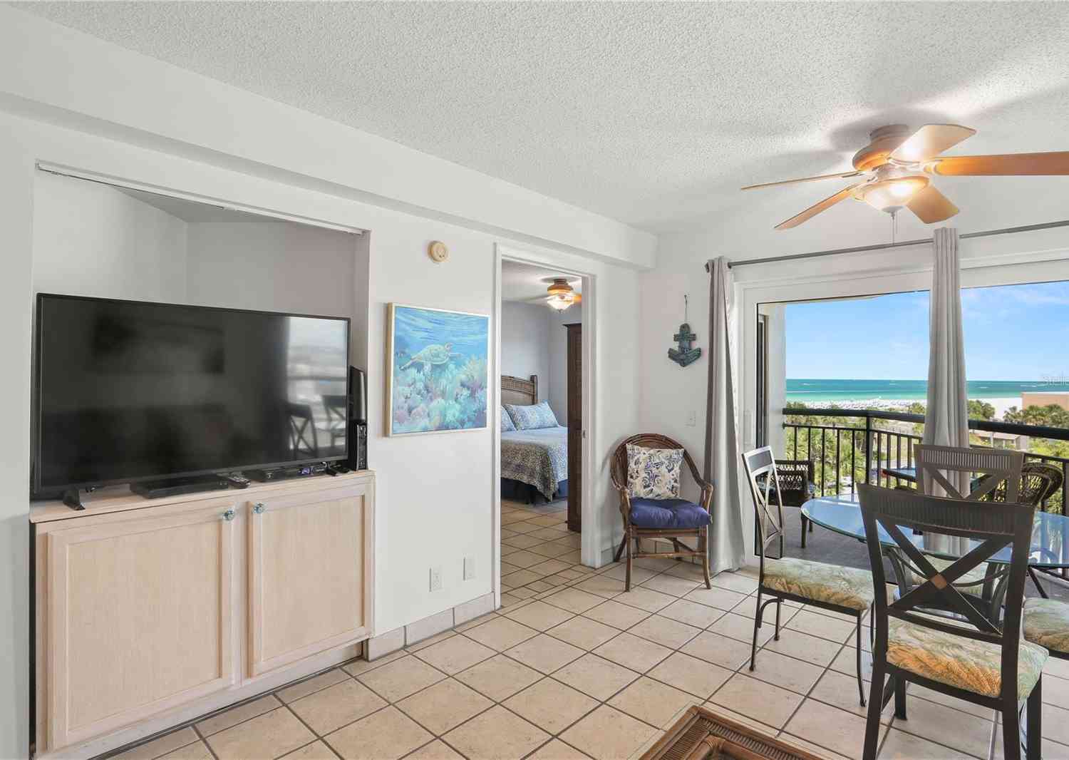 4510 Gulf Boulevard #508, Saint Petersburg Beach, Florida image 7