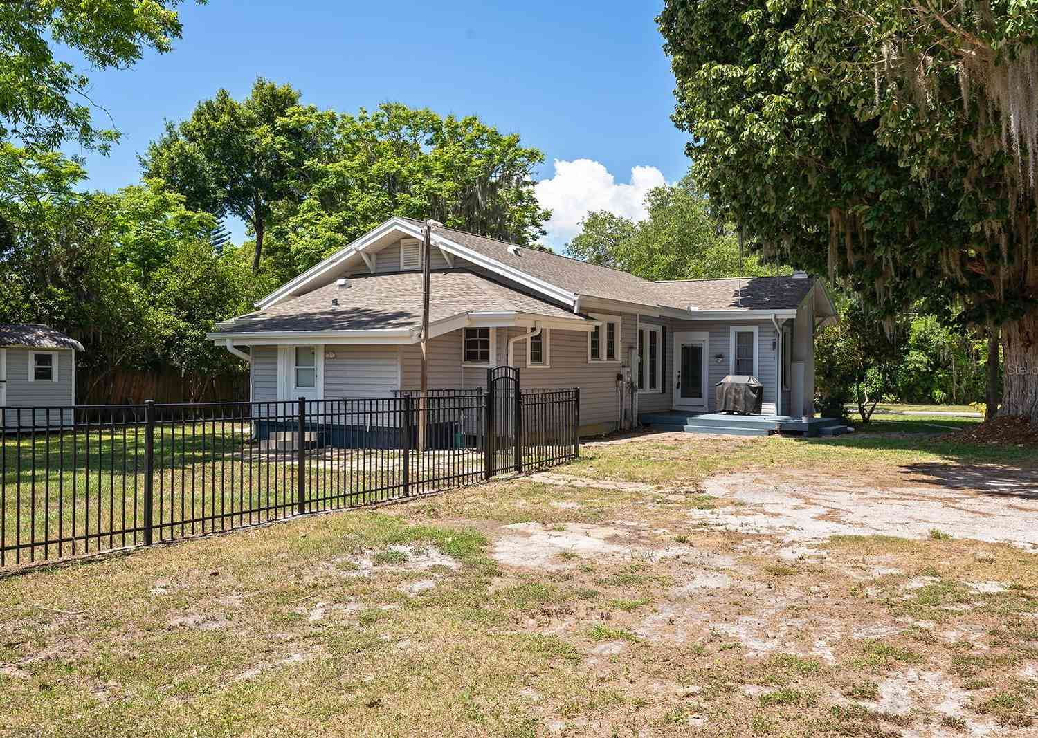 57 S Trowell Avenue, Umatilla, Florida image 29