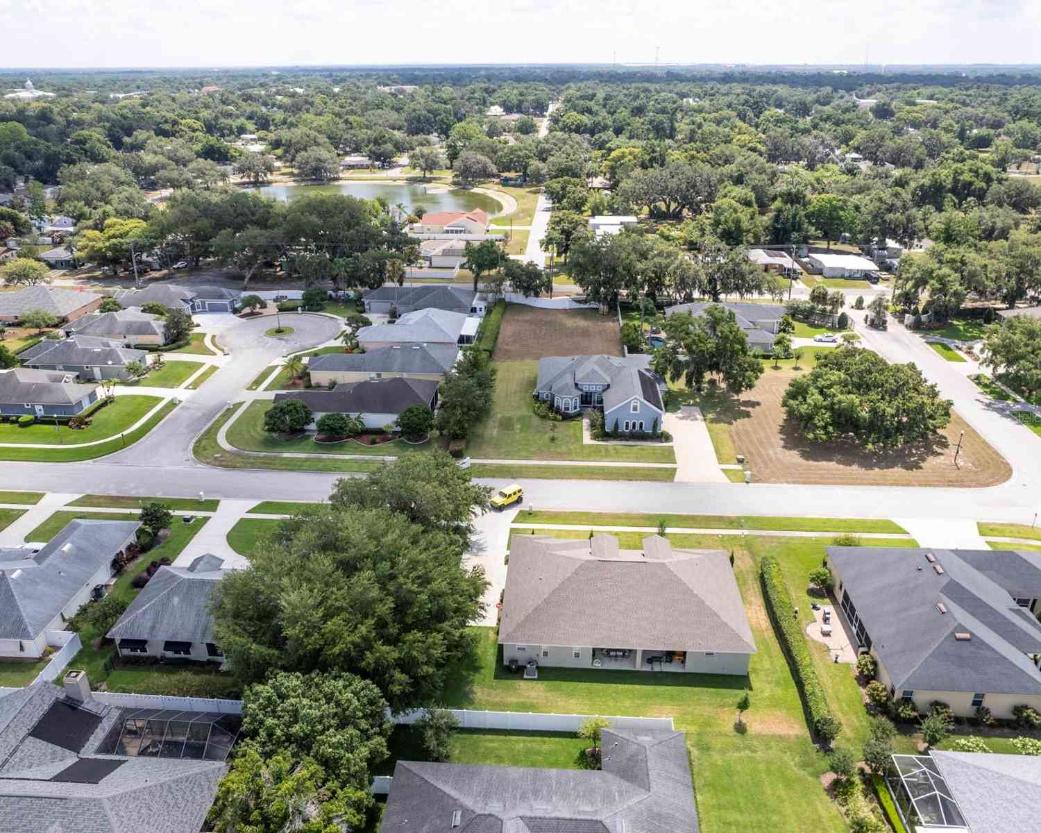 745 Square Lake Drive, BARTOW, Florida image 47