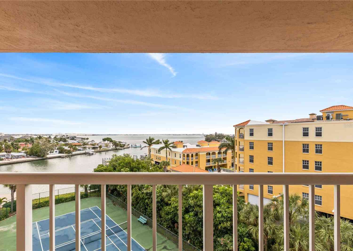 5445 Gulf Boulevard #PH4, Saint Petersburg Beach, Florida image 44