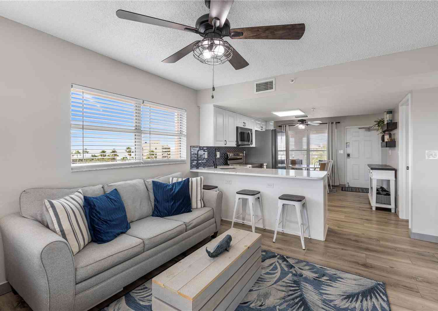 5445 Gulf Boulevard #PH4, Saint Petersburg Beach, Florida image 27