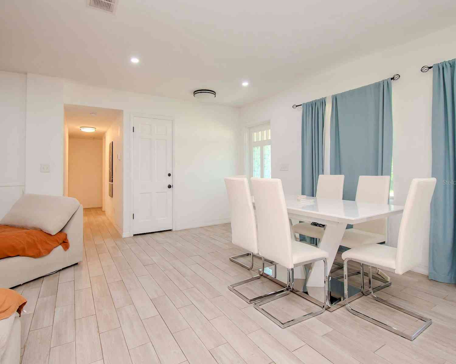 615 Carolyn Drive, BRANDON, Florida image 17