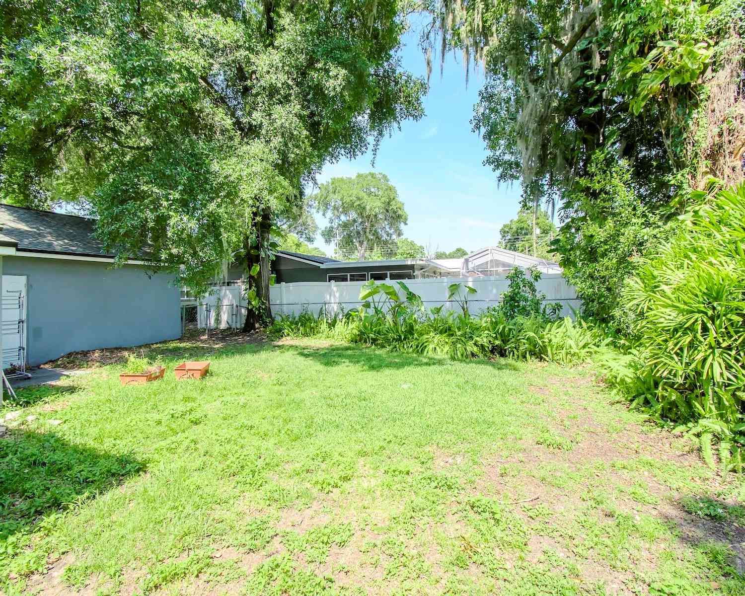 615 Carolyn Drive, BRANDON, Florida image 27