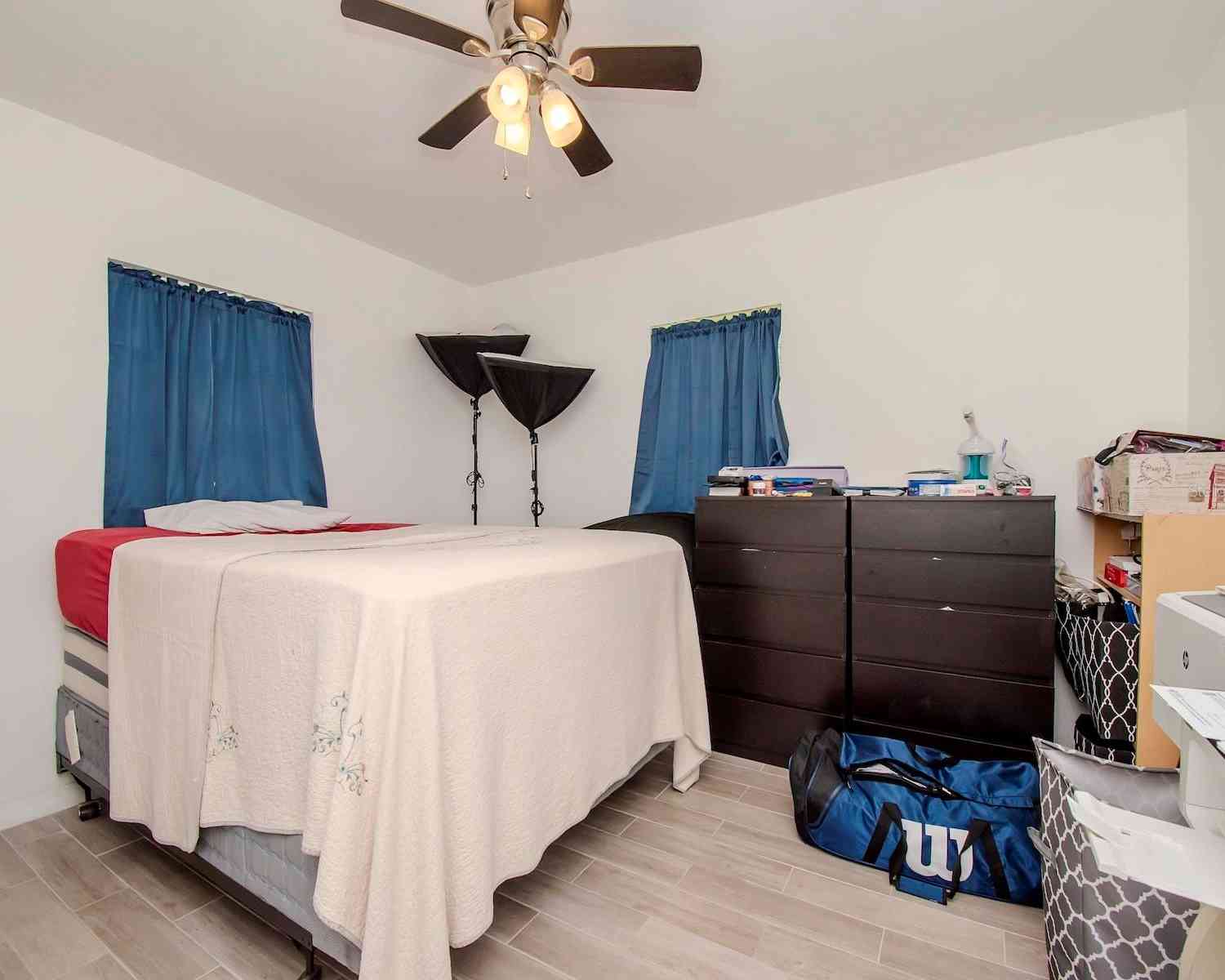 615 Carolyn Drive, BRANDON, Florida image 23