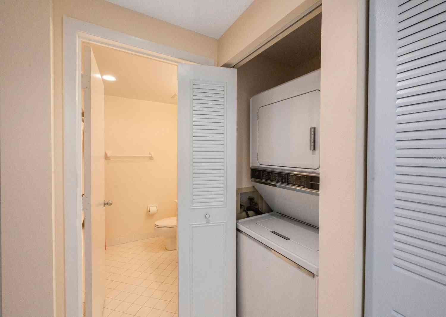 8001 Sailboat Key Boulevard #204, Saint Petersburg Beach, Florida image 33