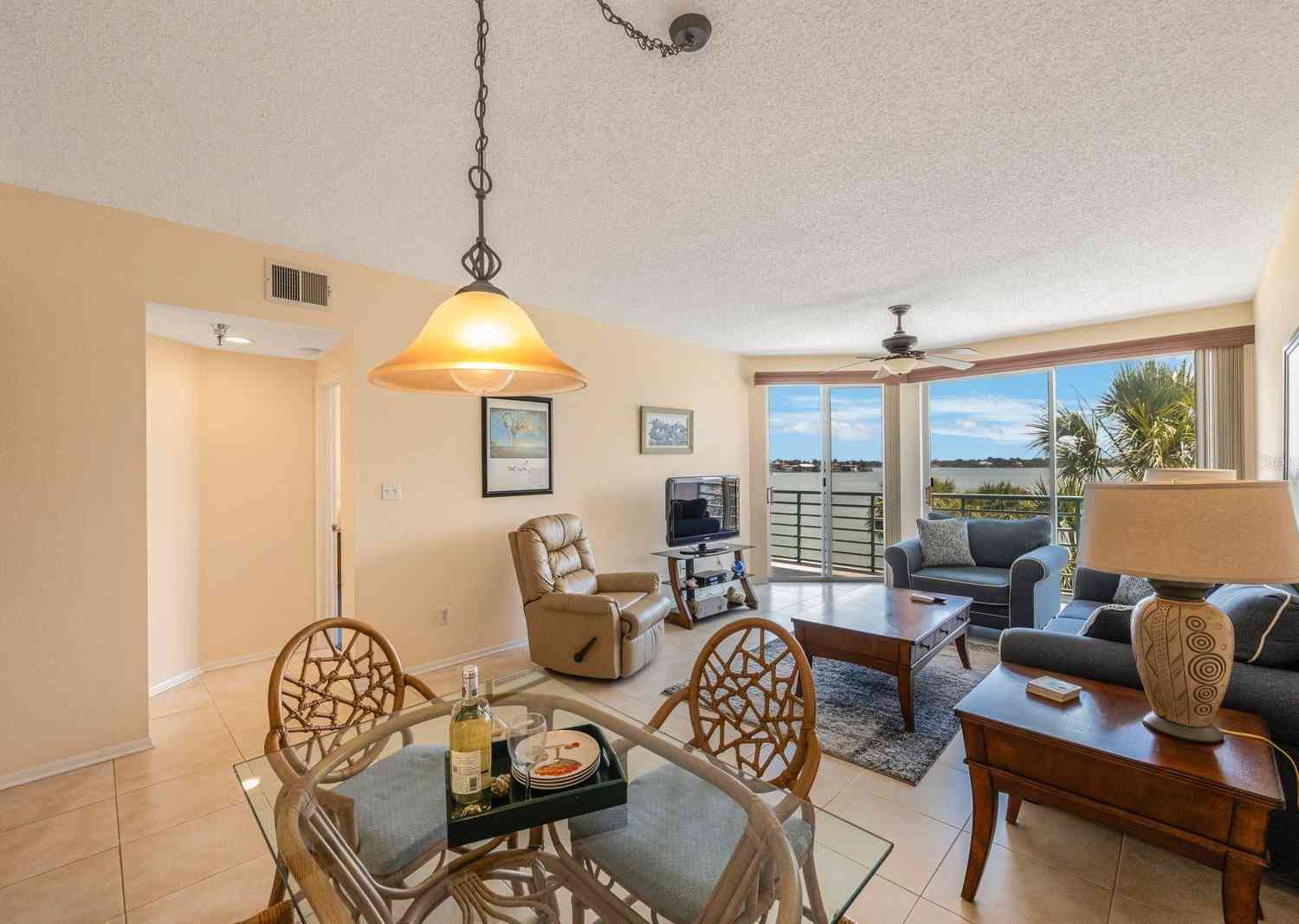 8001 Sailboat Key Boulevard #204, Saint Petersburg Beach, Florida image 17