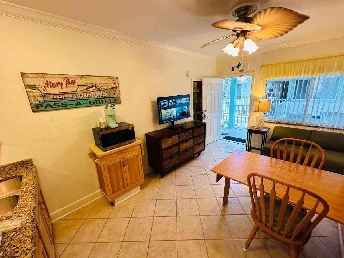 709 Gulf Way #19, Saint Petersburg Beach, Florida image 14