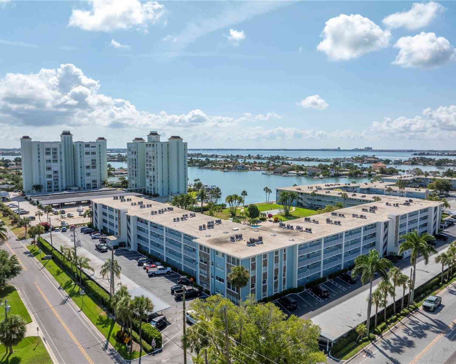 300 64th Avenue #422, Saint Petersburg Beach, Florida image 4