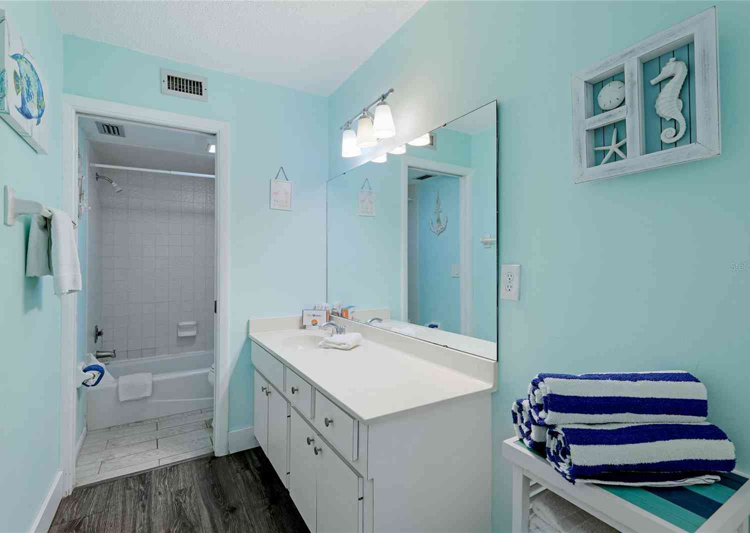 1301 Bay Drive #7A, Bradenton Beach, Florida image 16