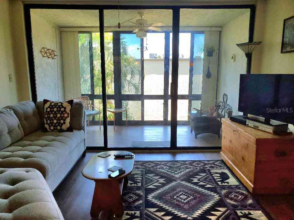 14130 Rosemary Lane #5311, LARGO, Florida image 10