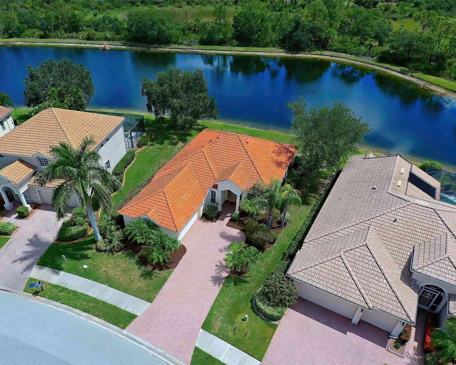 11375 Dancing River Drive, VENICE, Florida image 3