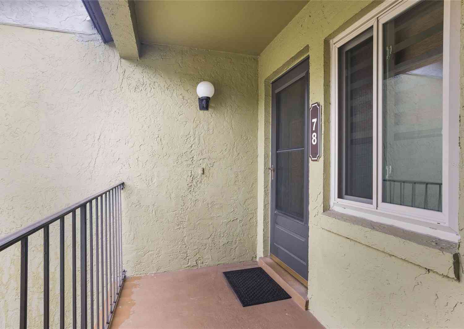 8 Escondido Circle #78, ALTAMONTE SPRINGS, Florida image 4