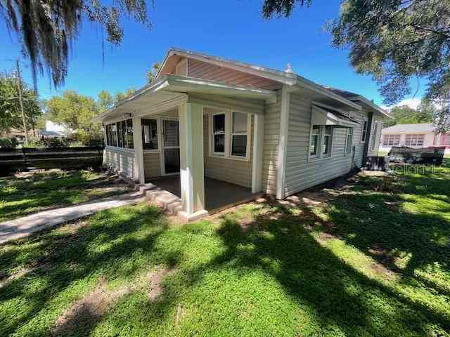 1010 S Grove Street, EUSTIS, Florida image 25