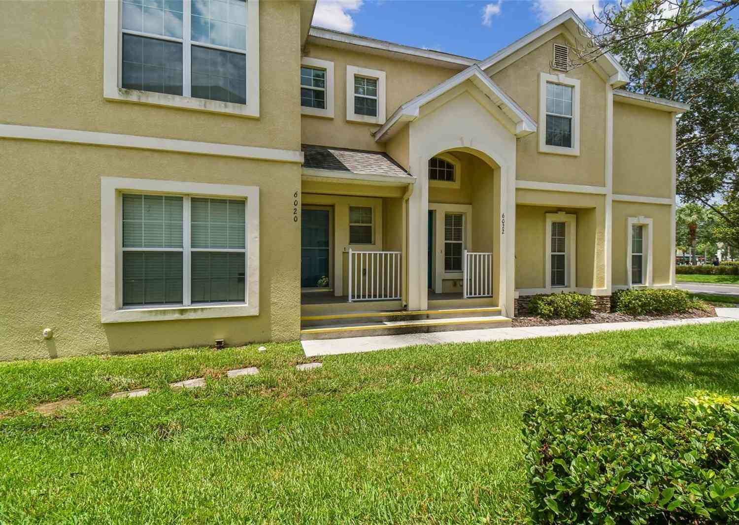 6022 Fishhawk Crossing Blvd, LITHIA, Florida image 2