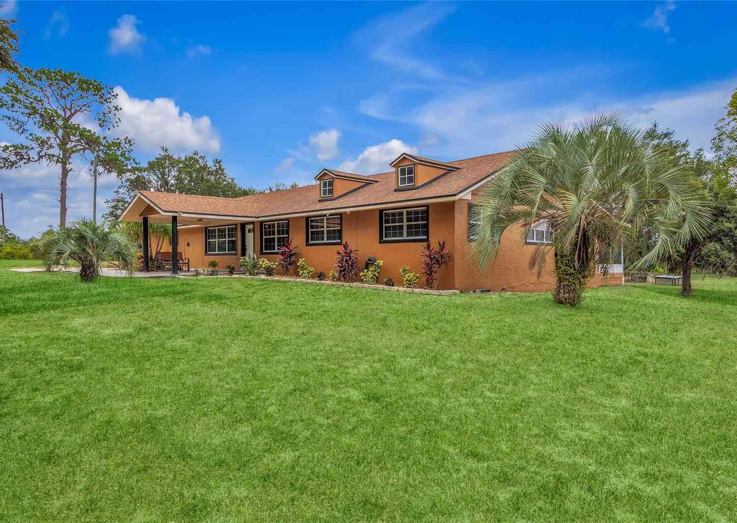 22134 Obrien Road, HOWEY IN THE HILLS, Florida image 3