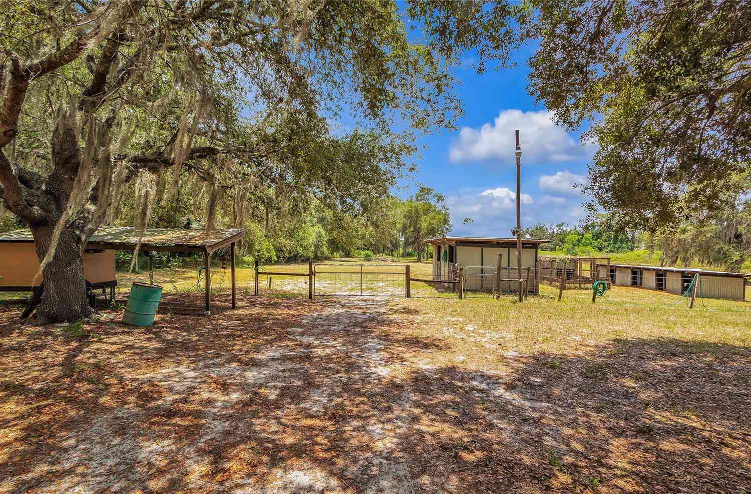 22134 Obrien Road, HOWEY IN THE HILLS, Florida image 23