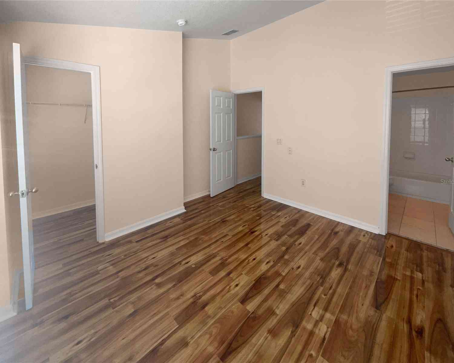 8882 Christie Drive, LARGO, Florida image 19