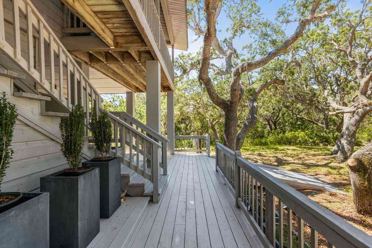 11531 SW 154th Avenue, CEDAR KEY, Florida image 2