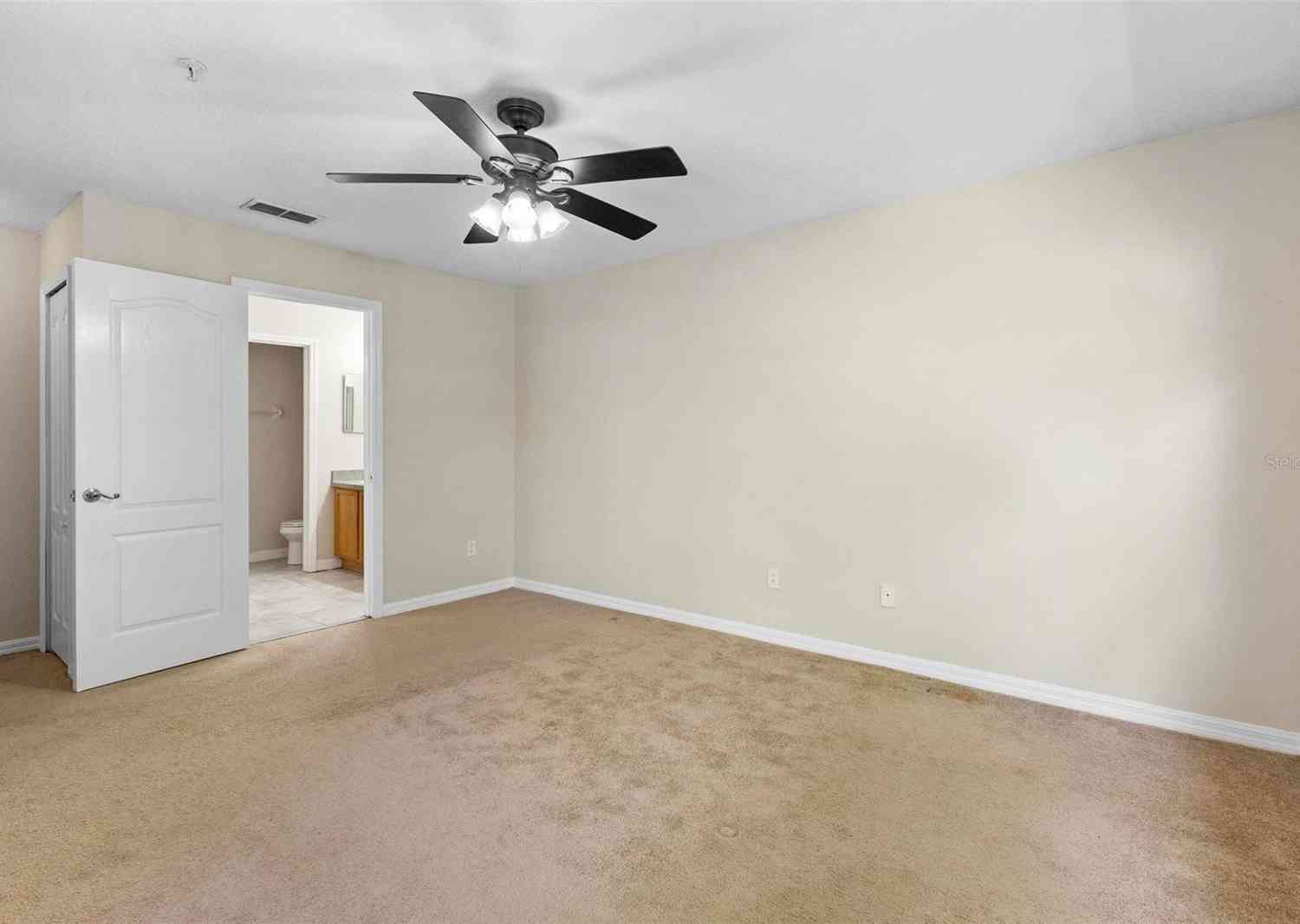 561 Majestic Way, ALTAMONTE SPRINGS, Florida image 22