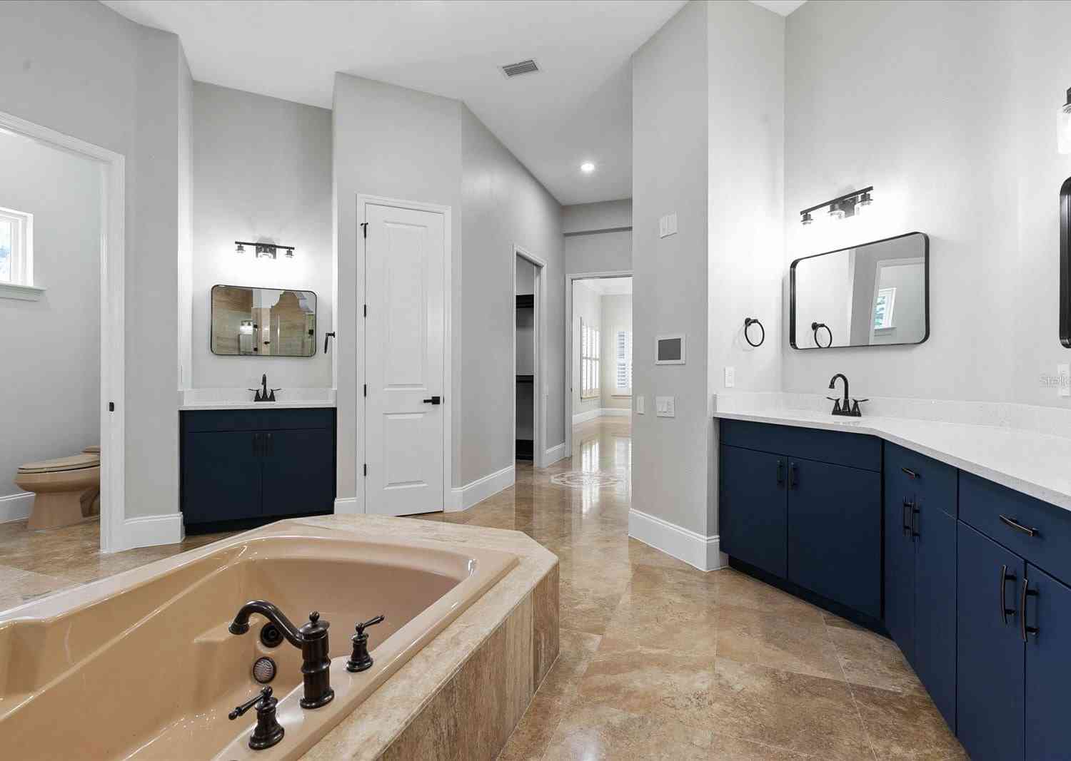 638 Limona Woods Drive, BRANDON, Florida image 38