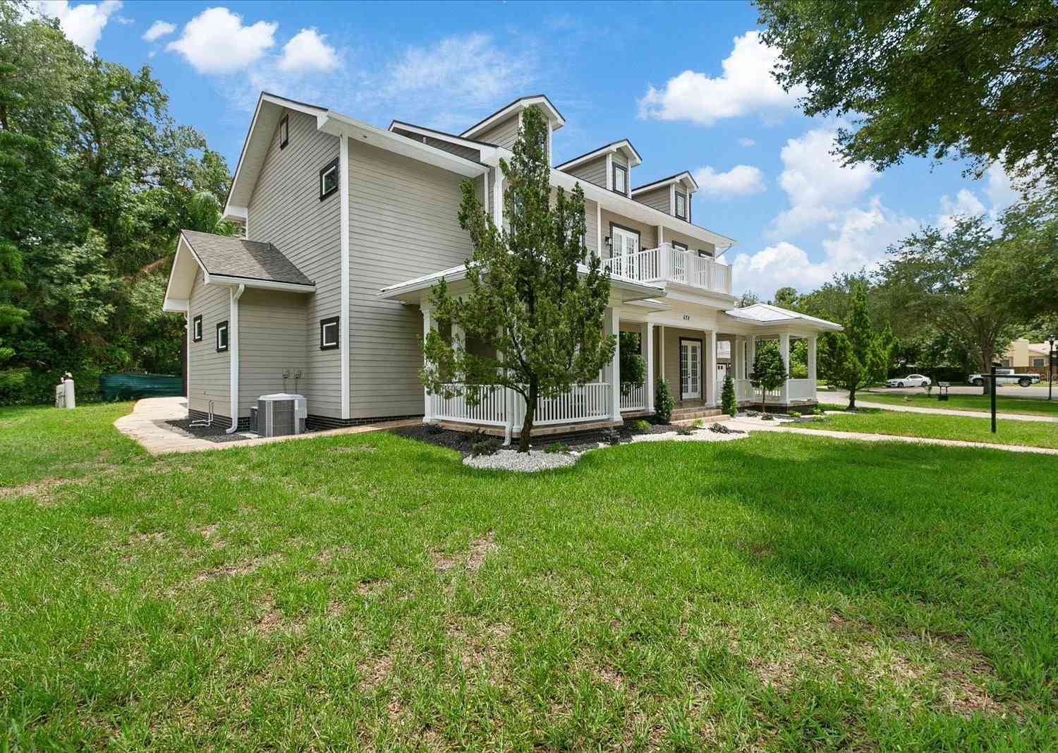 638 Limona Woods Drive, BRANDON, Florida image 5