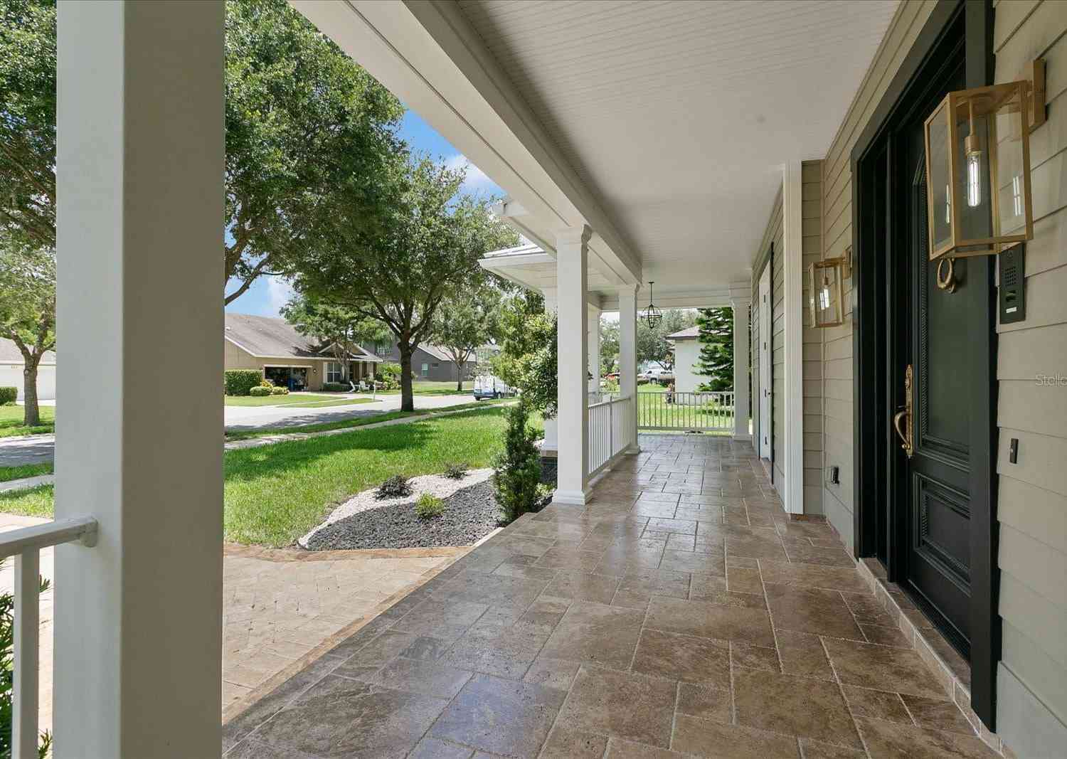 638 Limona Woods Drive, BRANDON, Florida image 11