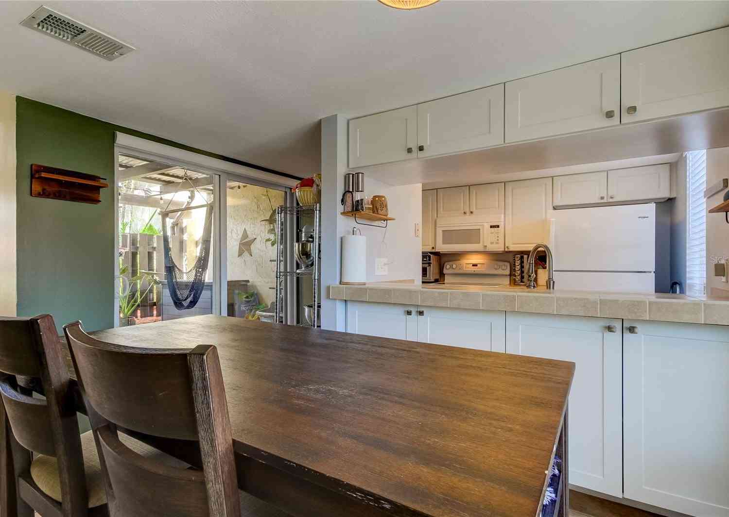 7200 Ulmerton Road #F2, LARGO, Florida image 13
