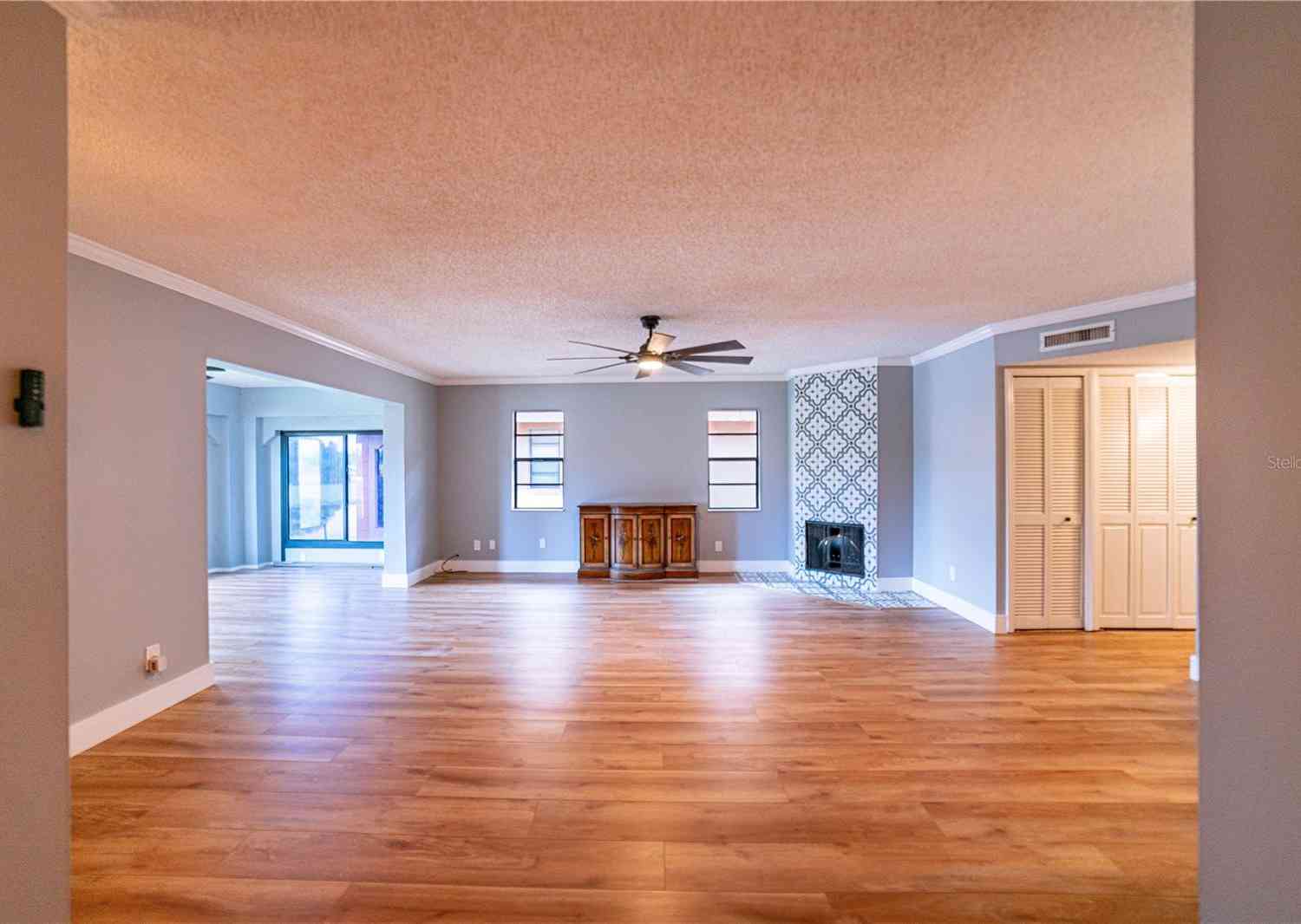 10196 Seminole Island Drive, LARGO, Florida image 14