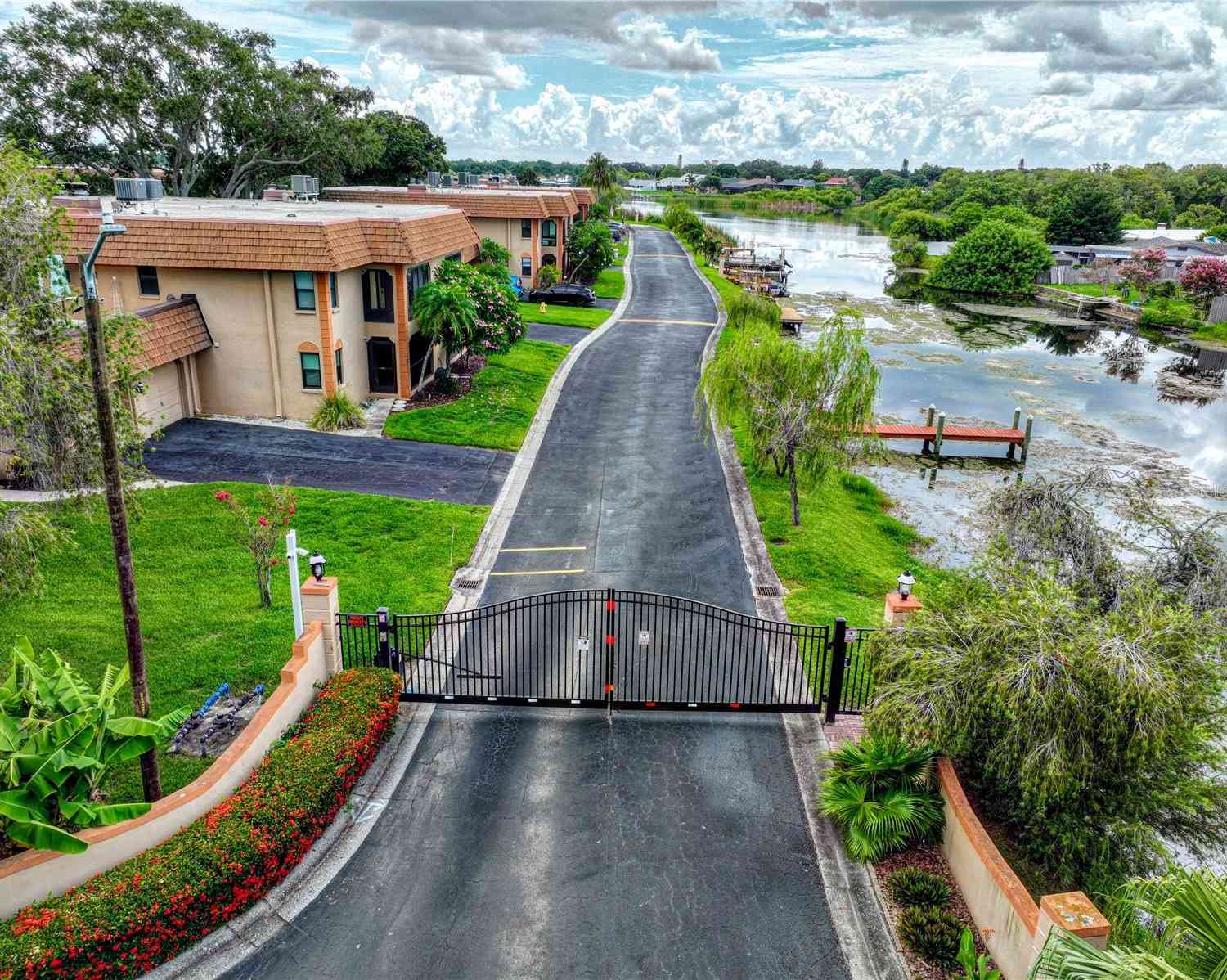 10196 Seminole Island Drive, LARGO, Florida image 44