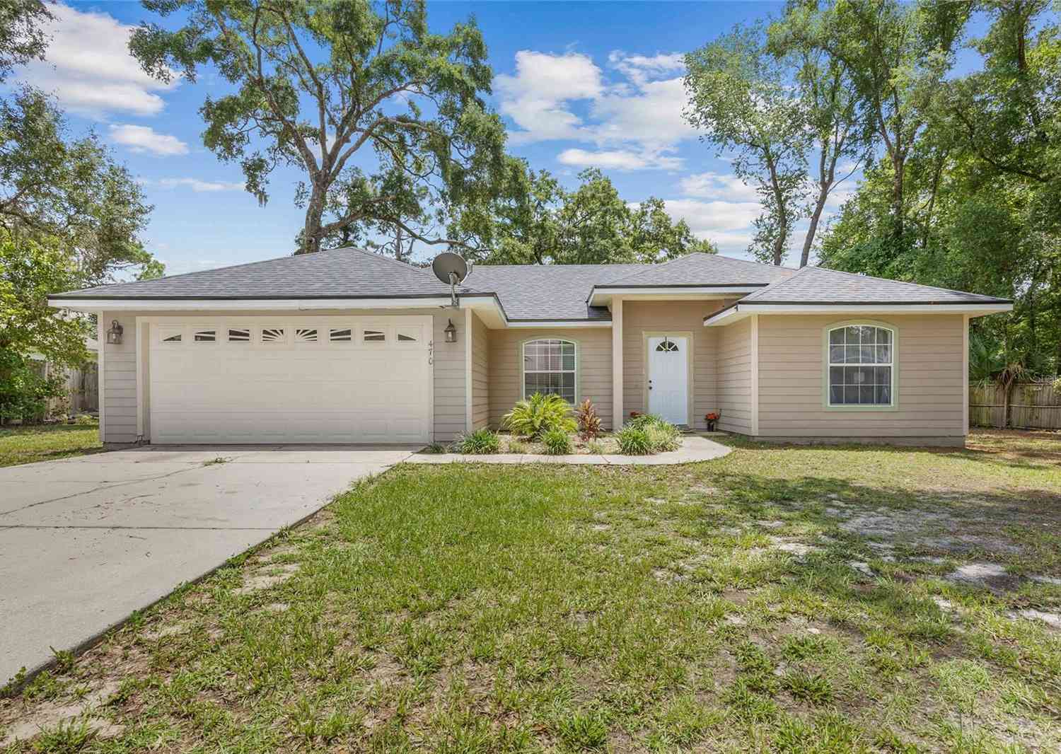 470 Margaret Street, BRONSON, Florida image 1