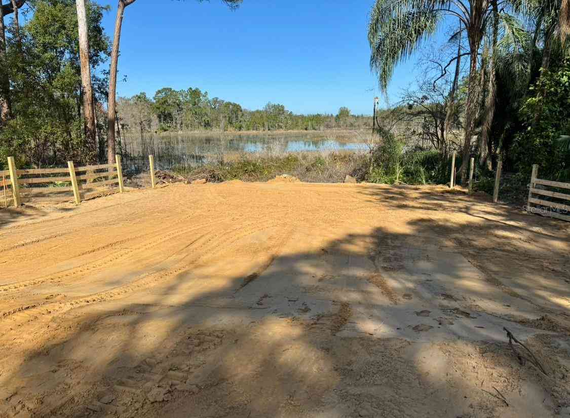 00 Beach Drive, Umatilla, Florida image 2