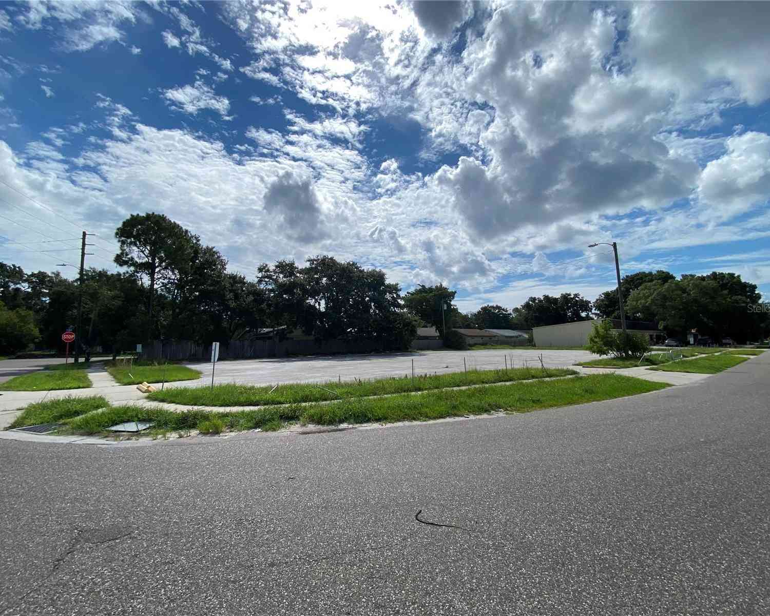 Cypress Terrace, PINELLAS PARK, Florida image 3