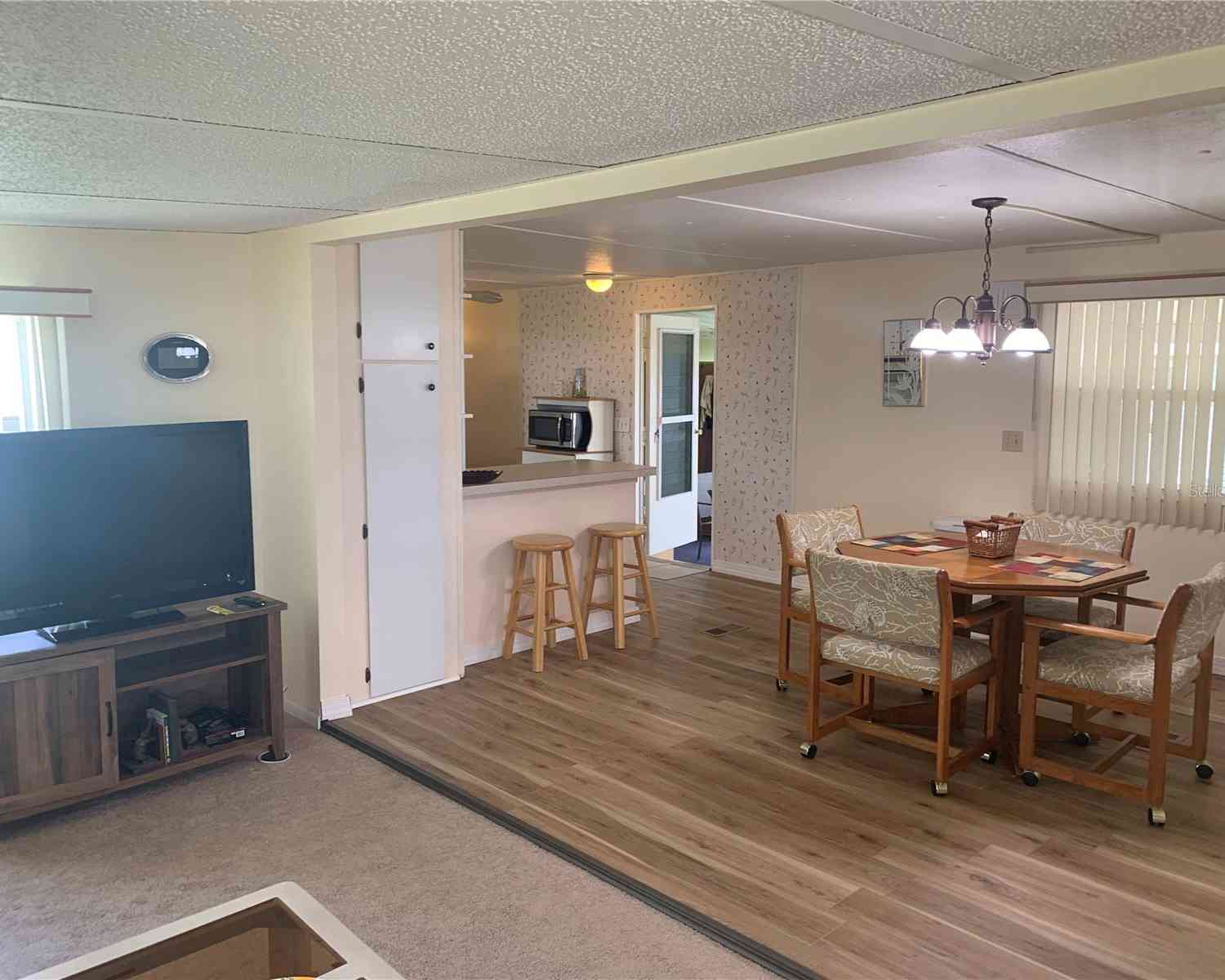 10412 Holiday Shores Drive, LARGO, Florida image 10