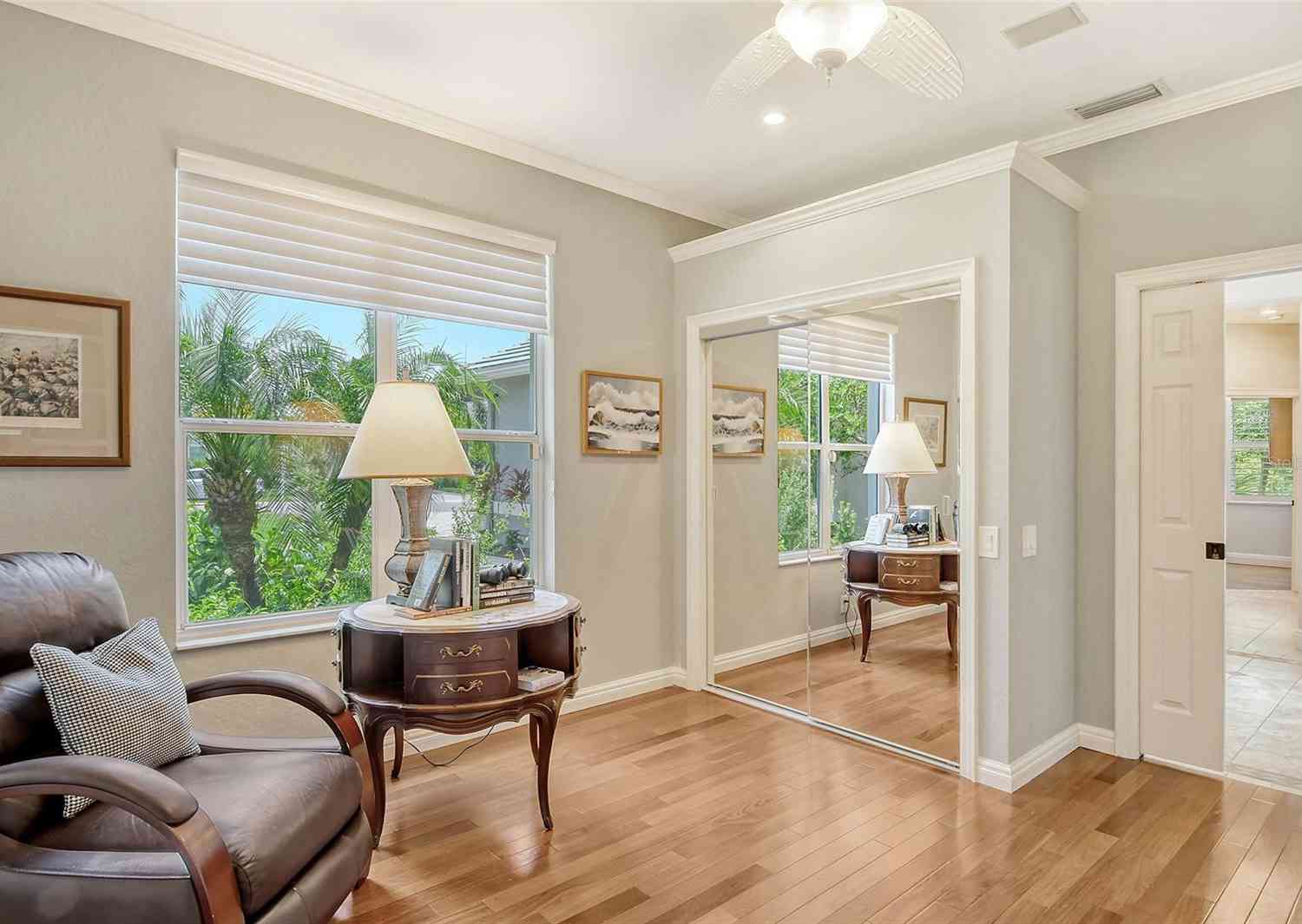 6403 Saunton Place, University Park, Florida image 32