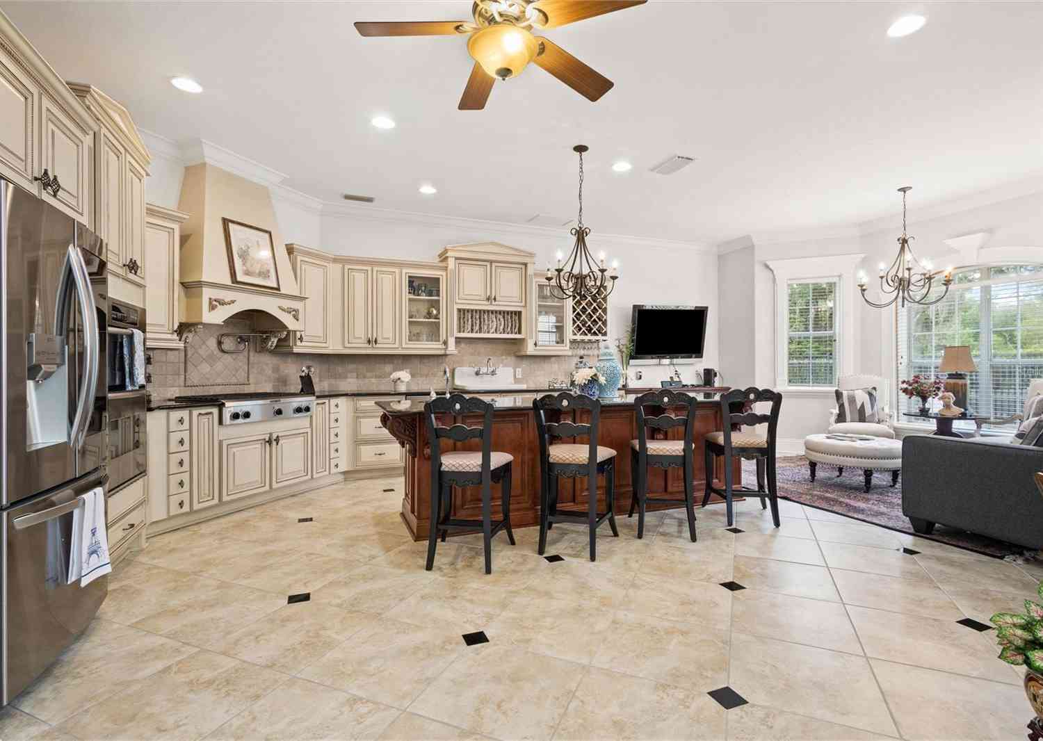 7459 Gathering Drive, Reunion, Florida image 12