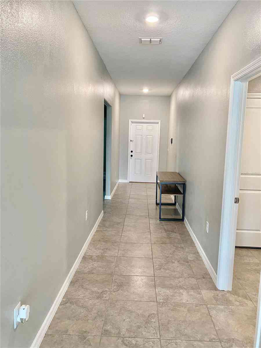 9607 Lemon Drop Loop, RUSKIN, Florida image 28