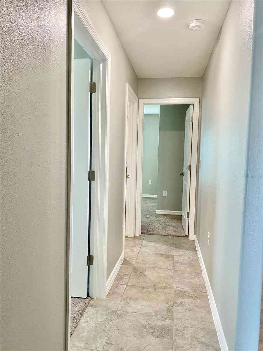 9607 Lemon Drop Loop, RUSKIN, Florida image 19