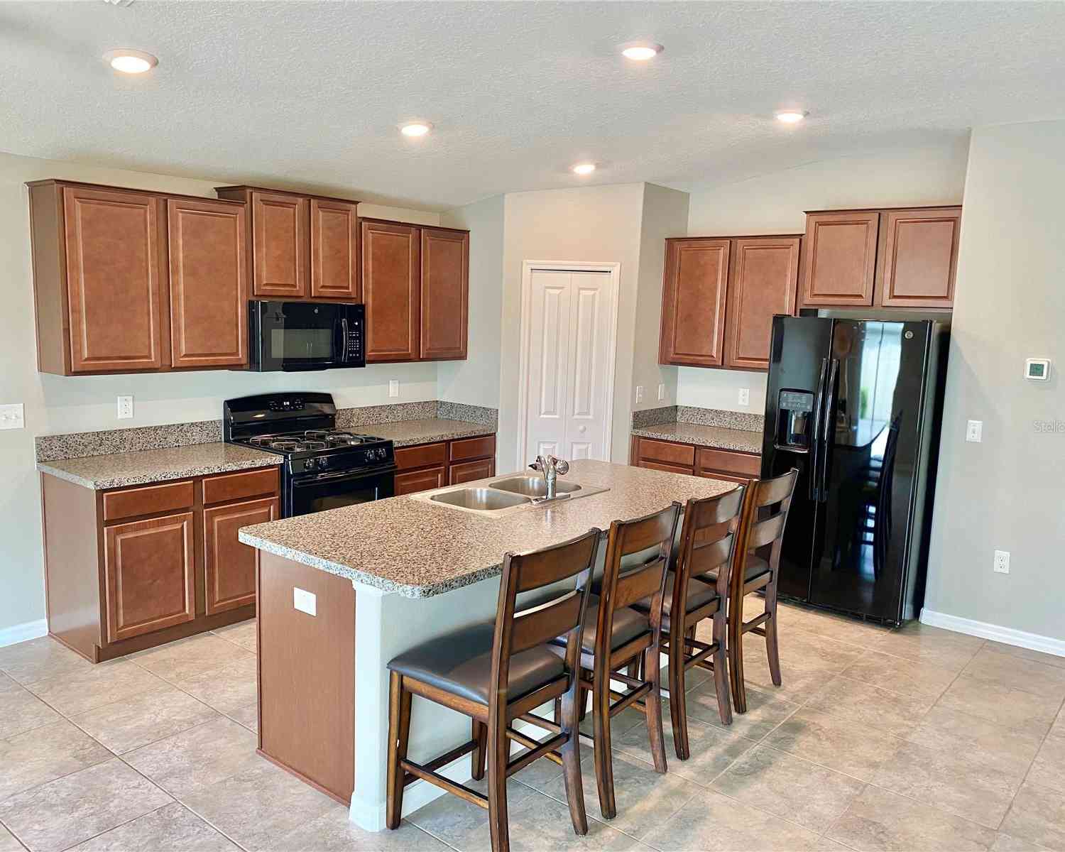 9607 Lemon Drop Loop, RUSKIN, Florida image 7