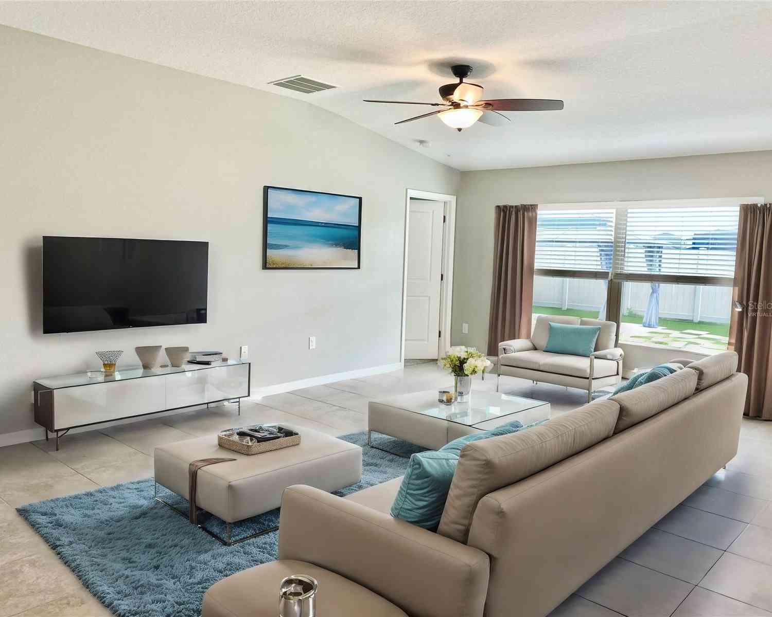 9607 Lemon Drop Loop, RUSKIN, Florida image 3