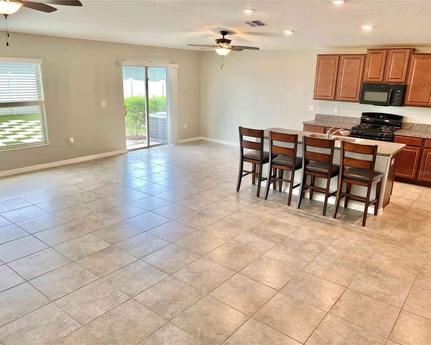 9607 Lemon Drop Loop, RUSKIN, Florida image 6