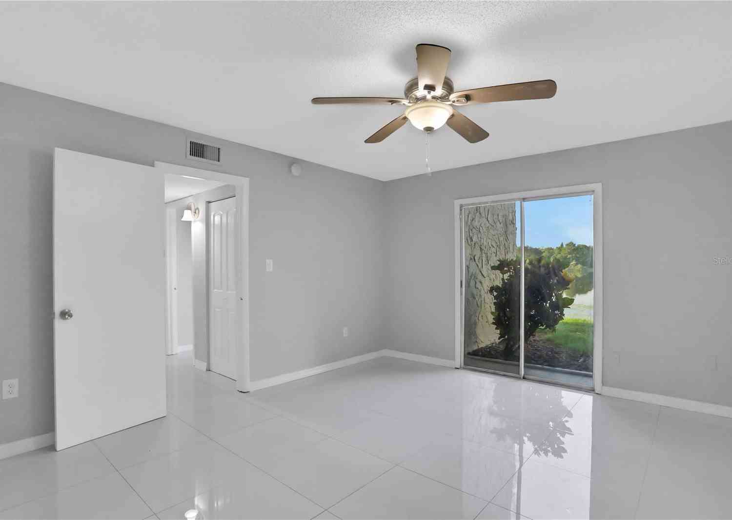 540 Orange Drive #13, ALTAMONTE SPRINGS, Florida image 4