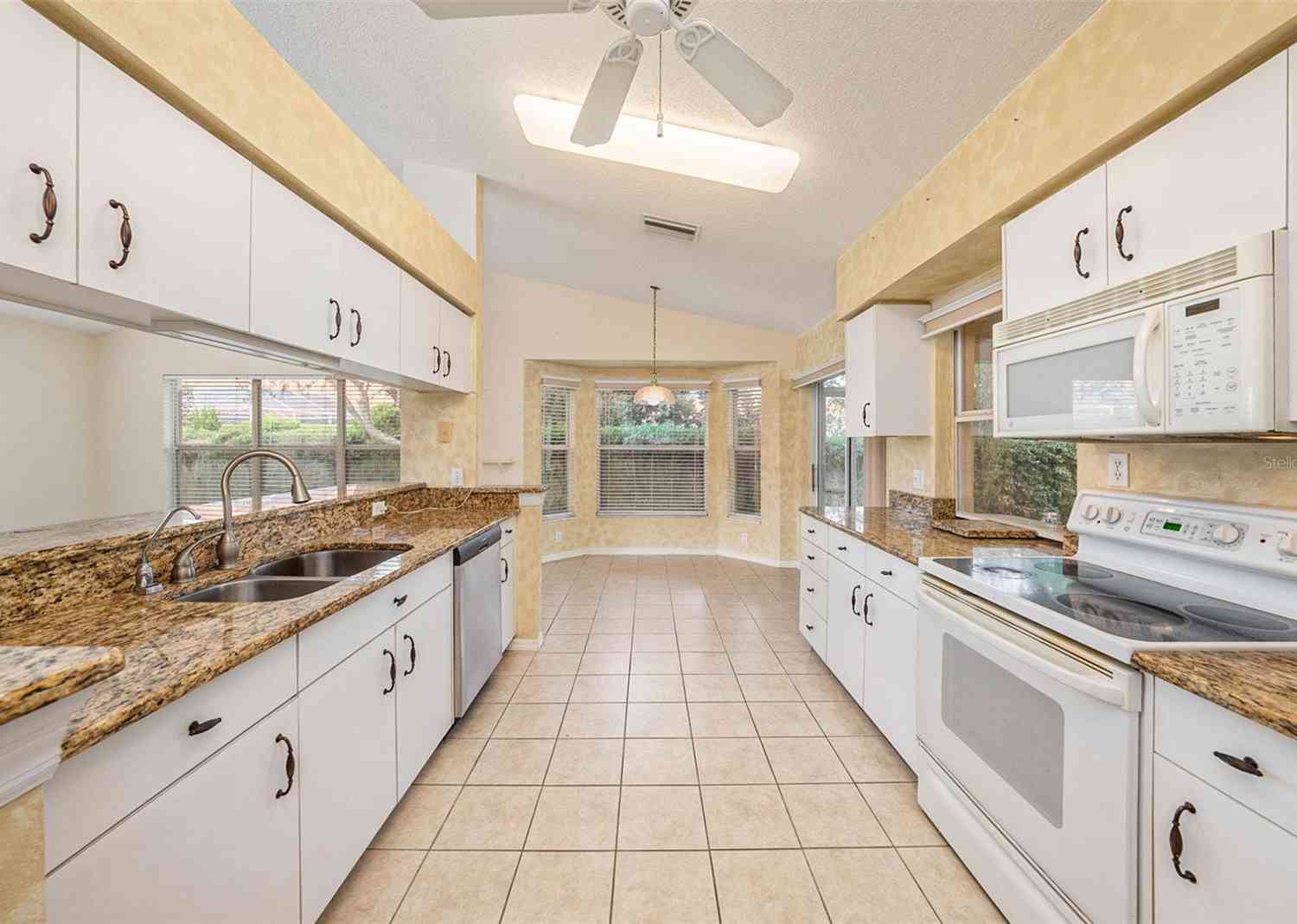 1145 Almondwood Drive, TRINITY, Florida image 14