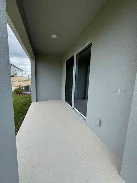 6716 Golden Eagle Boulevard, HOWEY IN THE HILLS, Florida image 11