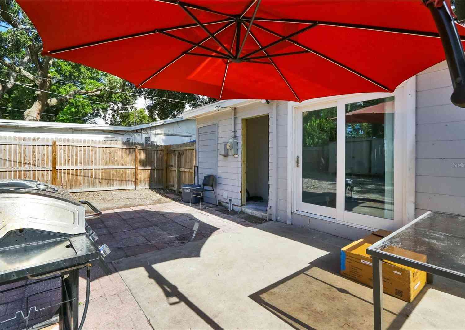 8996 Southern Comfort, LARGO, Florida image 30